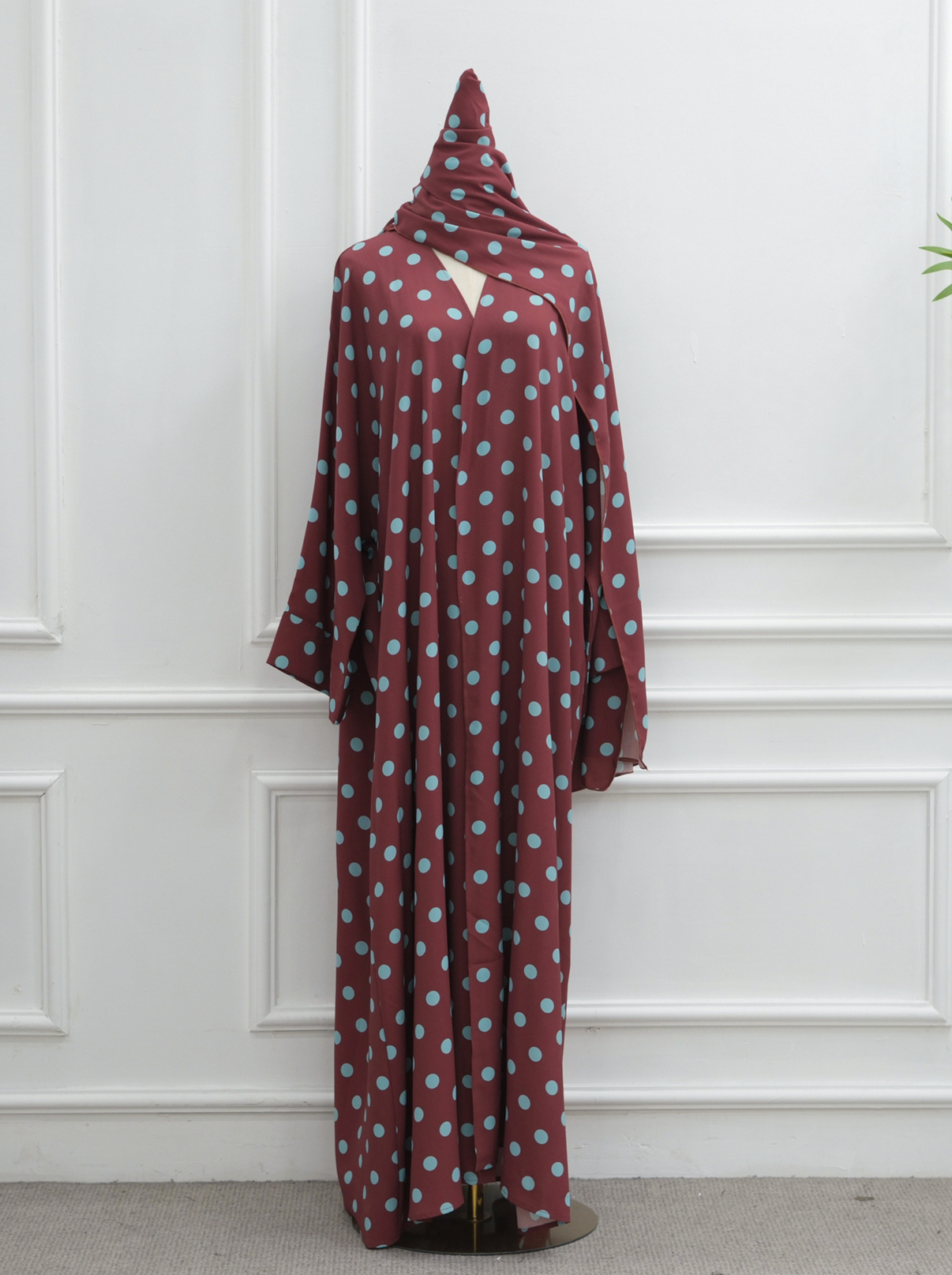 Abaya Polka Dots - Burgundy